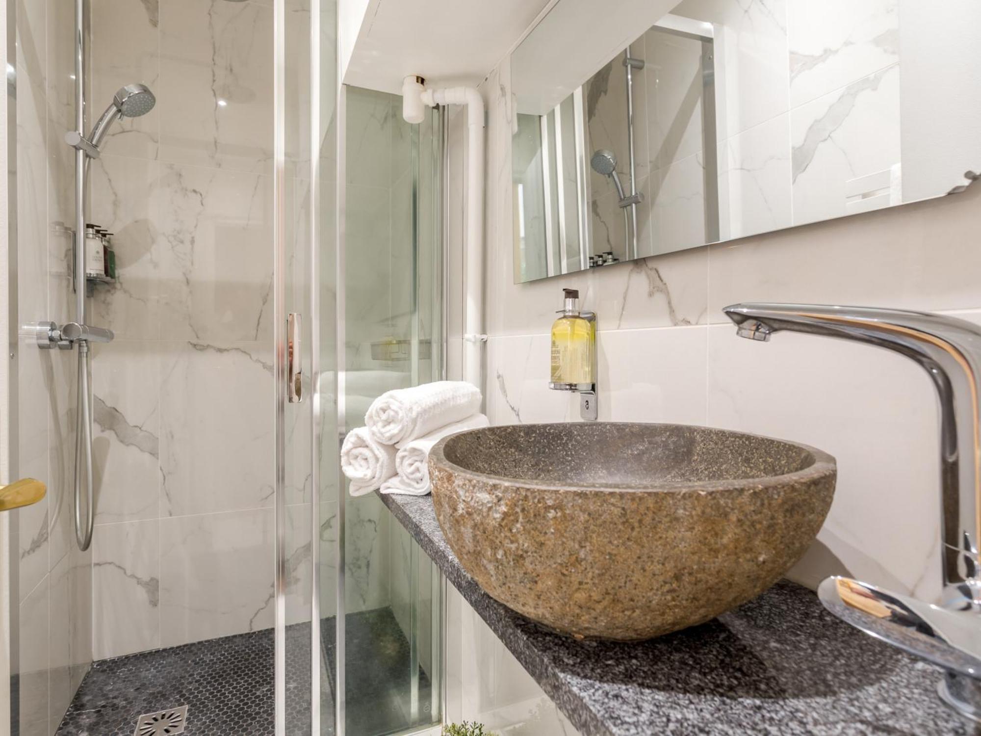 Merveil - Luxury Suite - Louvre - Aboukir IV Paris Exteriör bild